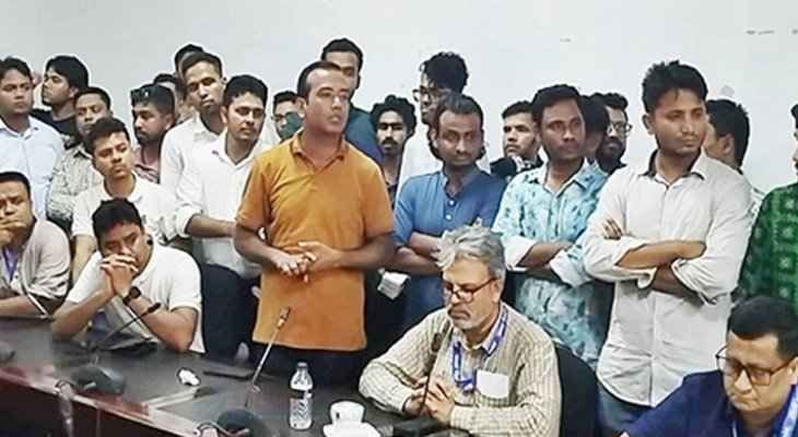 ঢাবি ভিসিকে ‘জামায়াতি প্রশাসন’ আখ্যা দিল ছাত্রদল